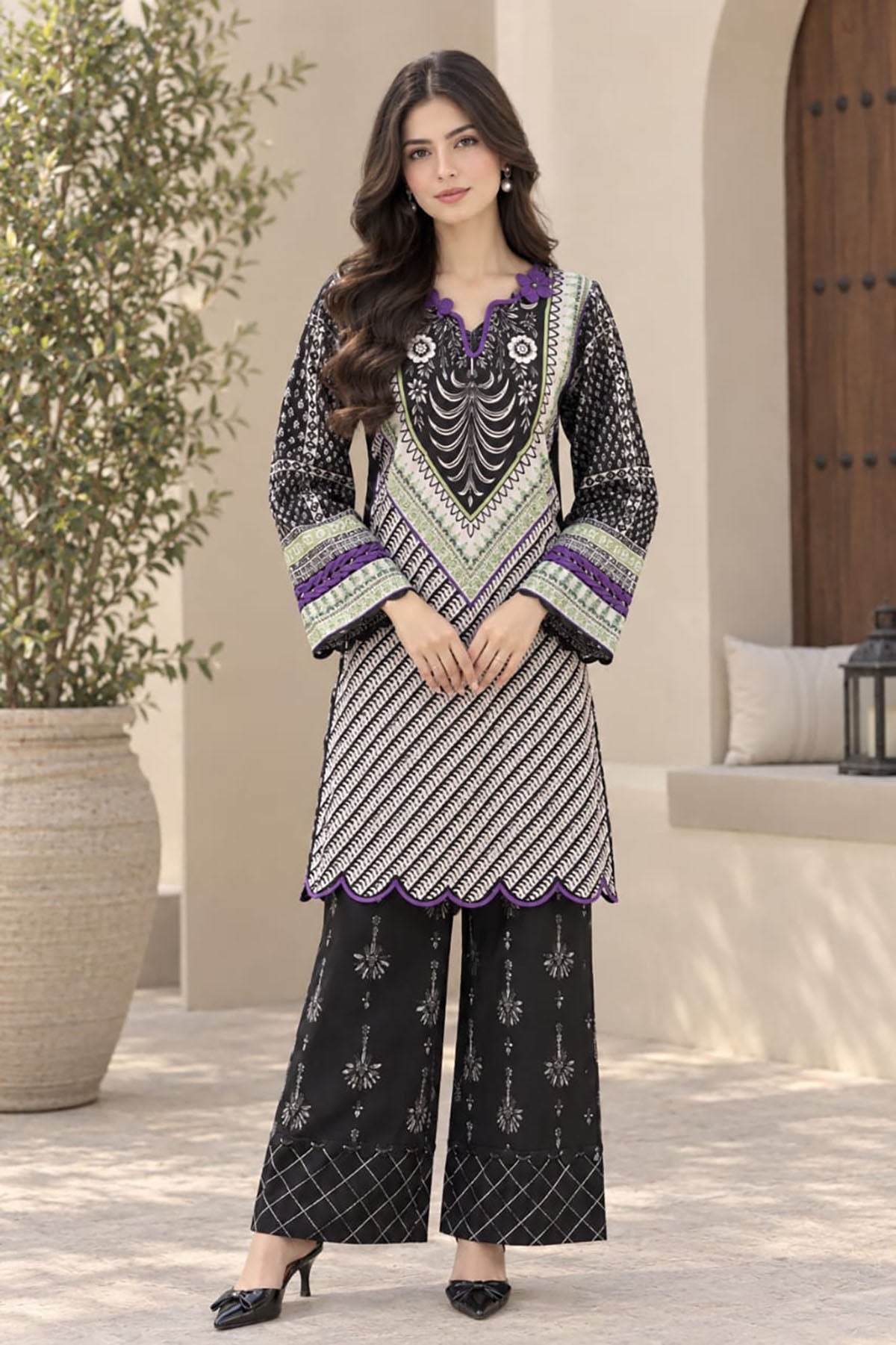 2Pcs Unstitched LUS-V09-10