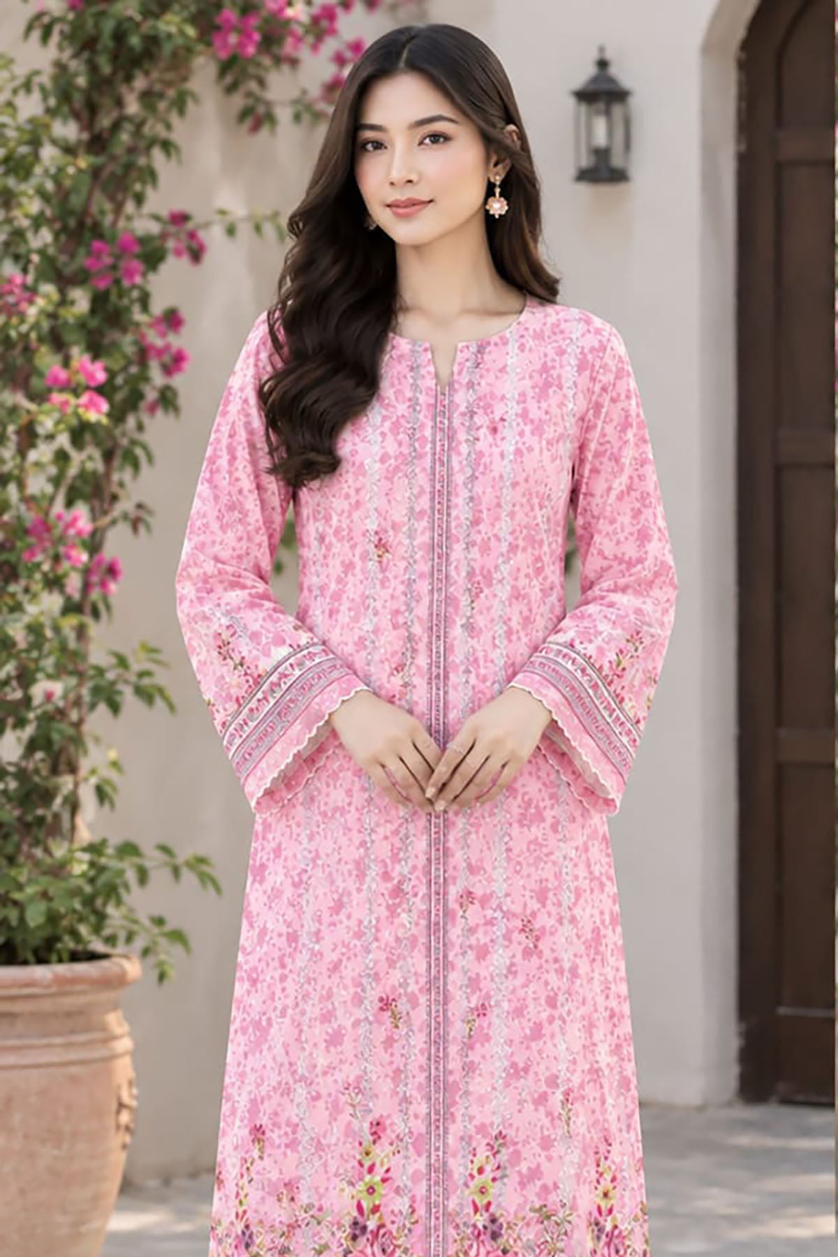 2Pcs Unstitched LUS-V10-01