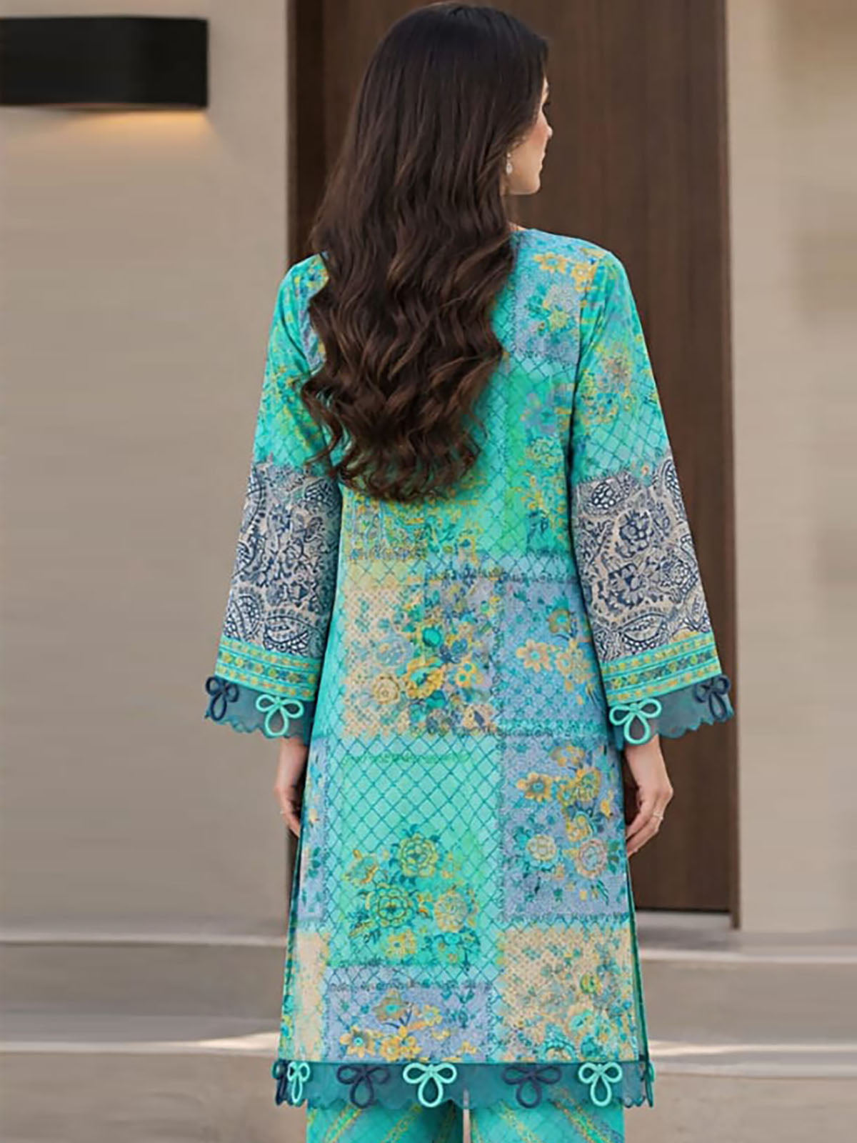 2Pcs Unstitched LUS-V10-07